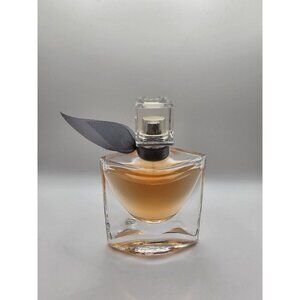La Vie Est Belle L'Eau de Parfum Spray by Lancome,  1 oz- Sprayed A Few Times